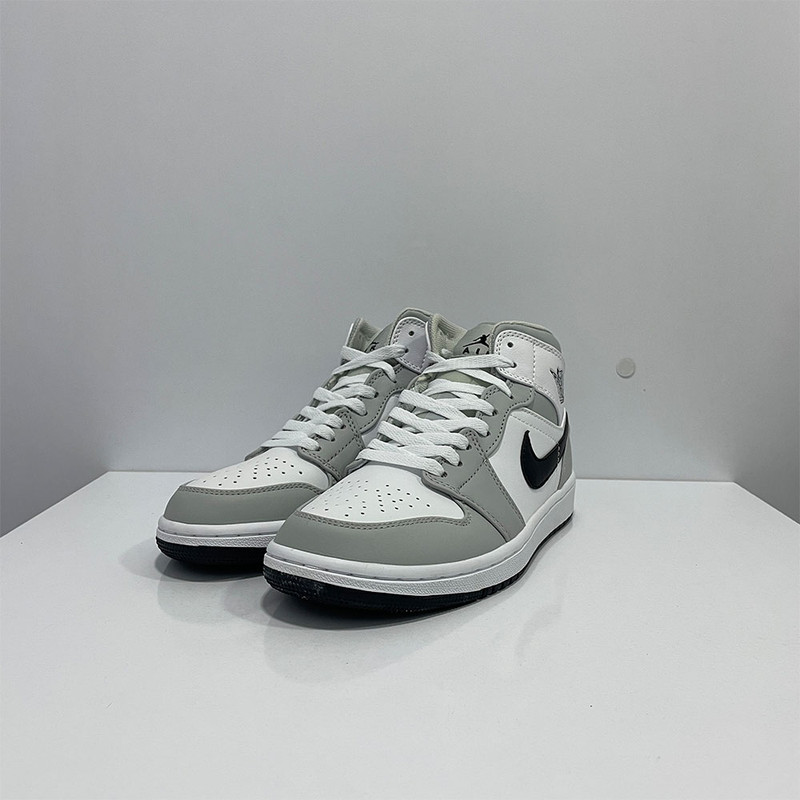 کفش بسکتبال مدل وان-2109