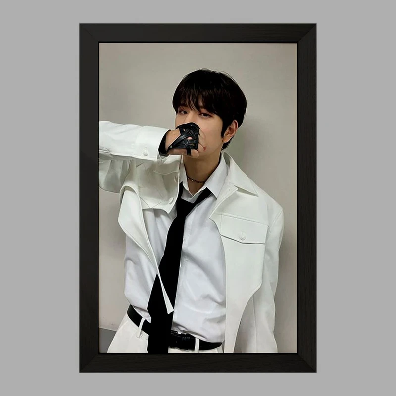 تابلو خندالو مدل سونگمین گروه استری کیدز Stary Kids  کد 16880