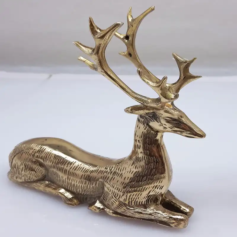 مجسمه مدل گوزن نشسته مجموعه 2 عددی