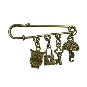 سنجاق سینه زنانه مدل 1022