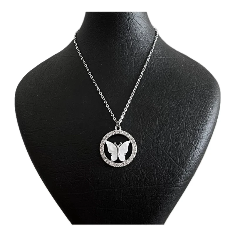 گردنبند زنانه مدل پلاک پروانه نگینی مدل دایره ای