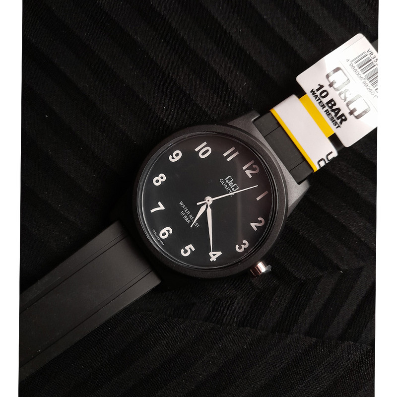 ساعت مچی عقربه ای کیو اند کیو مدل vr35j22y