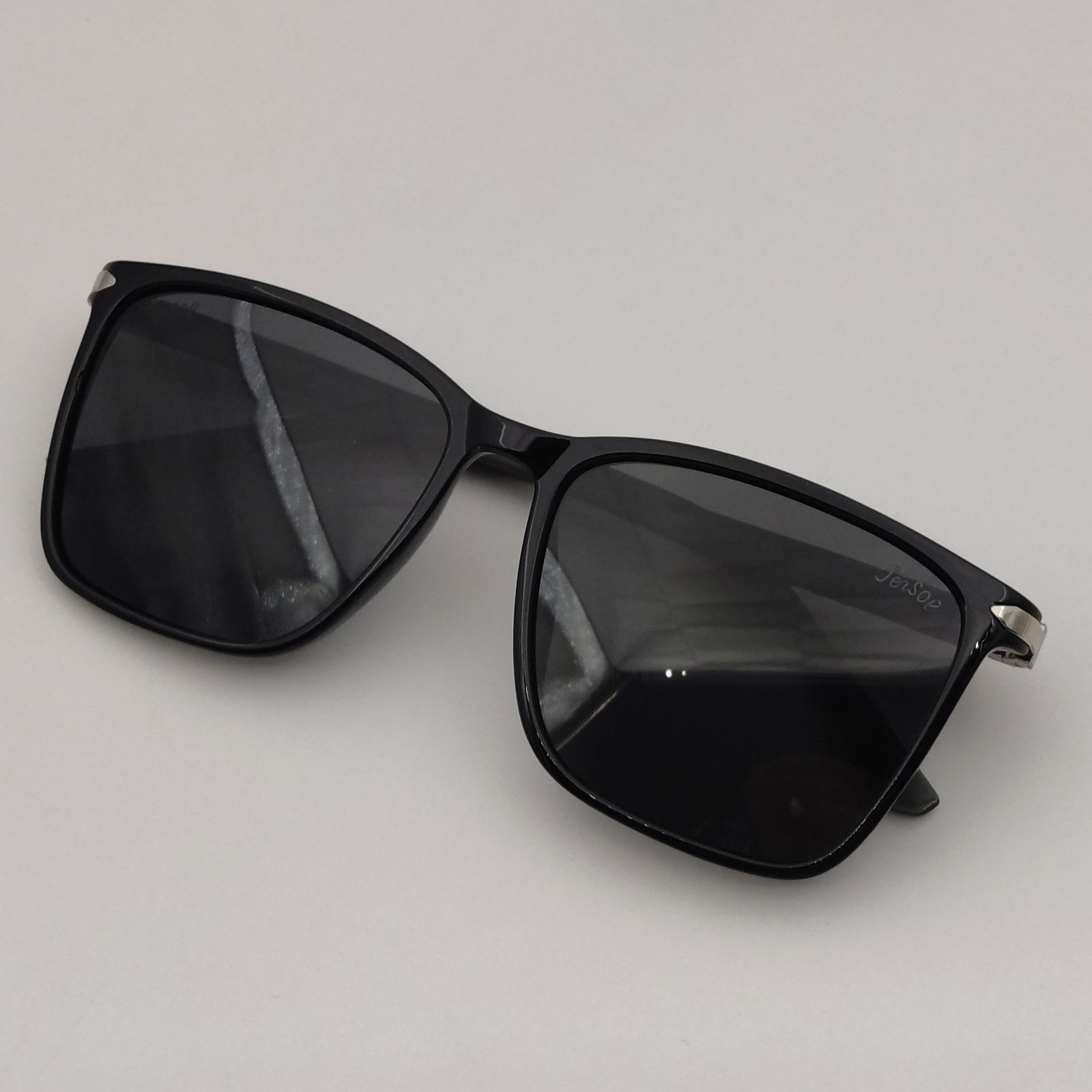 عینک آفتابی پلاریزه پرسول مدل TR8077 -  - 9