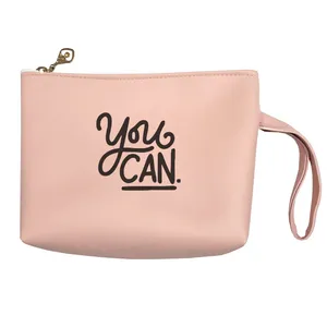 کیف لوازم آرایش زنانه مدل تایپوگرافی