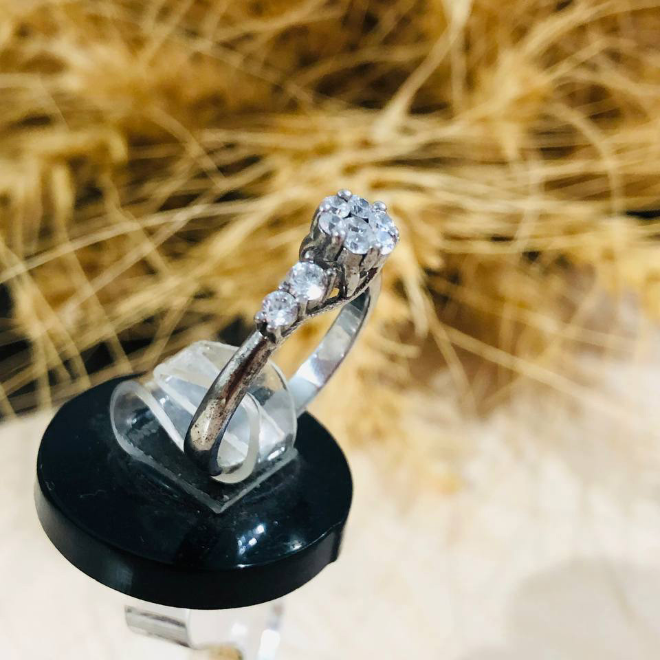 انگشتر نقره زنانه مدل SH 300