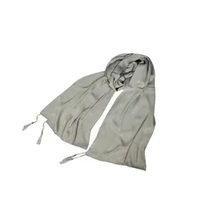 شال زنانه مدل منگوله دار واکسی 30