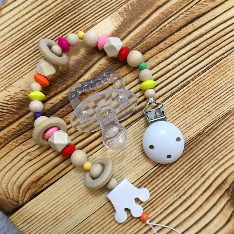 زنجیر پستانک مدل سیلوئت