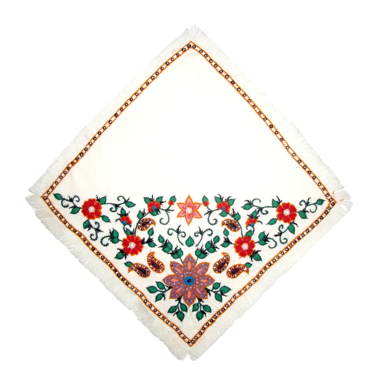 رومیزی سوزن دوزی مدل ختایی کد 5003