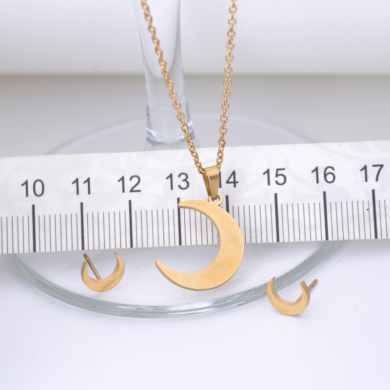 نیم ست زنانه طرح ماه کد NS1292 نیم ست زنانه طرح ماه کد NS1292