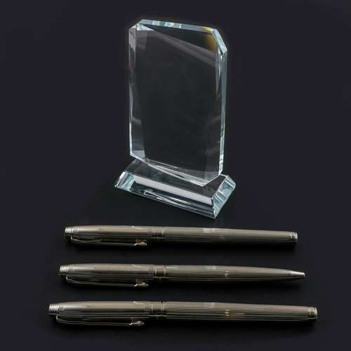 خودنویس ایپلمات مدل gift به همراه تندیس مجموعه 4 عددی