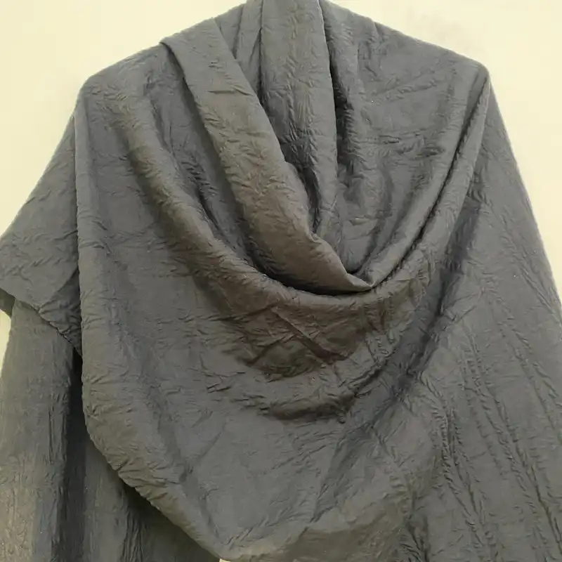 روسری زنانه مدل نخی پلیسه منگوله دار کد 1