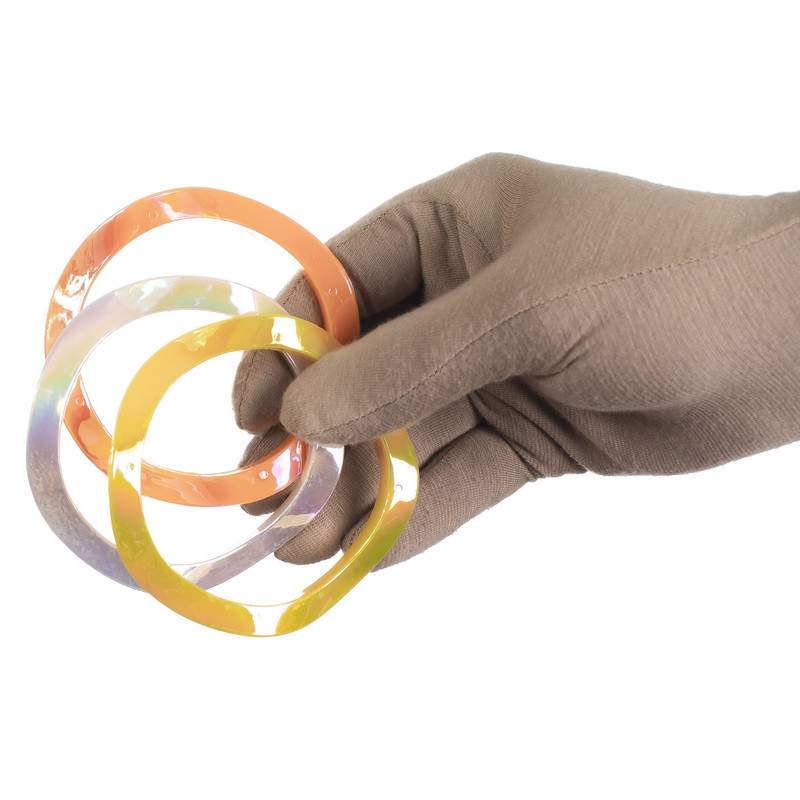 النگو دخترانه مدل کنگره ایی هولوگرامی بسته 3 عددی النگو دخترانه مدل کنگره ایی هولوگرامی بسته 3 عددی