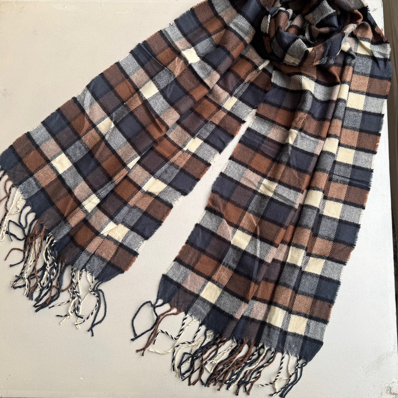 شال زنانه مدل موهر چهارخانه مربعی ریز ریش ریشی