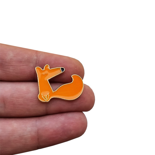 گل سینه دخترانه مدل شاهزاده کوچولو