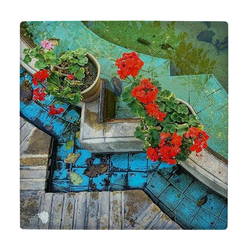  زیر لیوانی  طرح گلدان های شمعدانی و حوض کد    4557594_3130