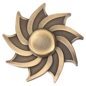 اسپینر دستی مدل Opaque Flower