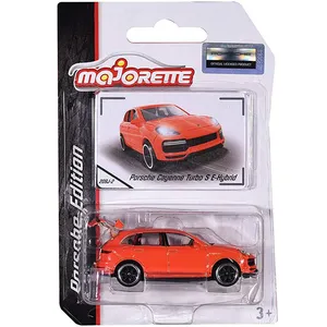 ماکت ماشین ماژورت مدل Porsche Cayenne Turbo S E-Hybrid