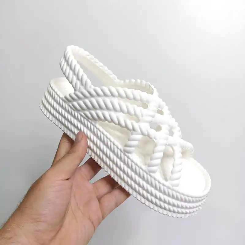 صندل زنانه پاپا مدل کارن کد 1528-WH