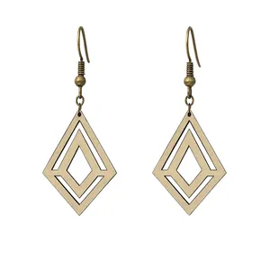 گوشواره زنانه مدل چوبی کد 12