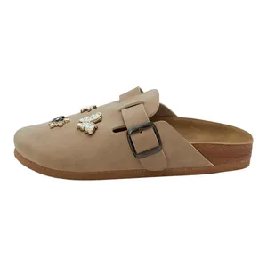 صندل زنانه ال سی وایکیکی مدل ارتوپدیک نگین دار