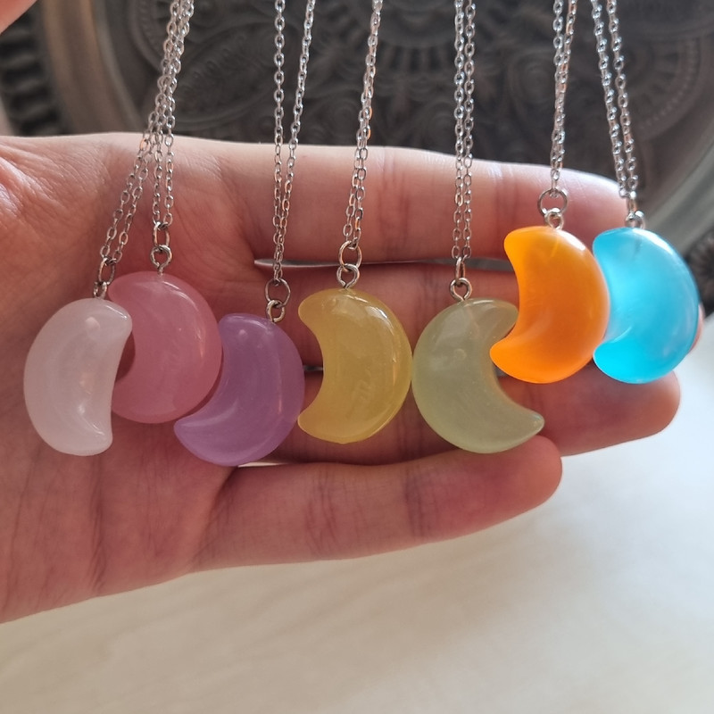 گردنبند زنانه مدل ماه شبتاب گردنبند زنانه مدل ماه شبتاب