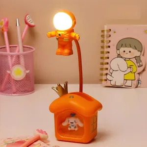 چراغ مطالعه طرح فانتزی مدل کلبه و فضانورد