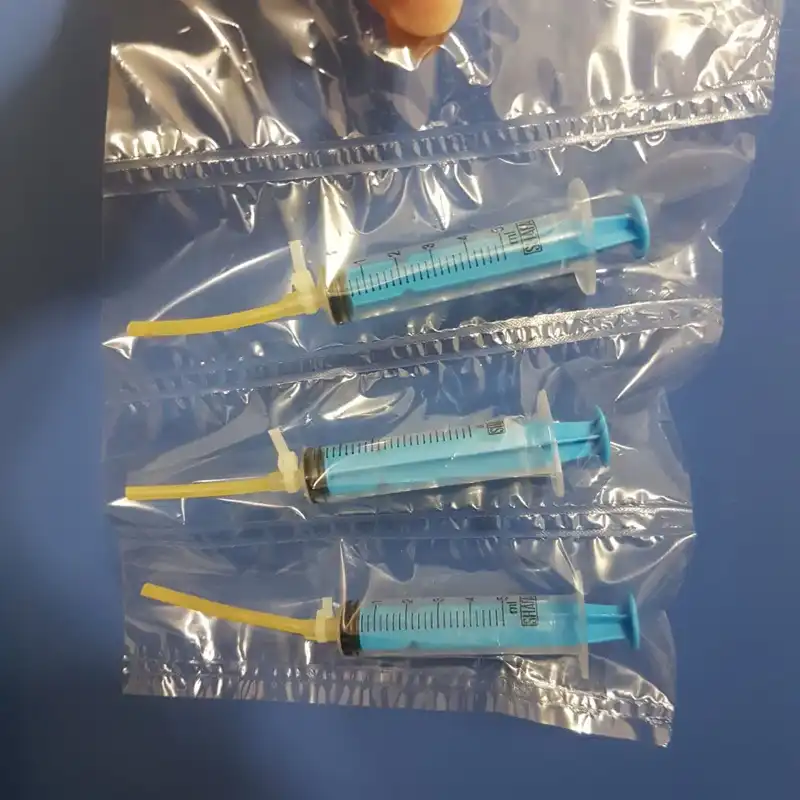 سرنگ سرلاک دهی پرندگان کد Z59 بسته 2 عددی