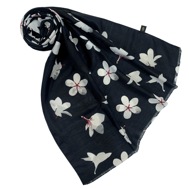 شال زنانه طرح گلدار مدل S23