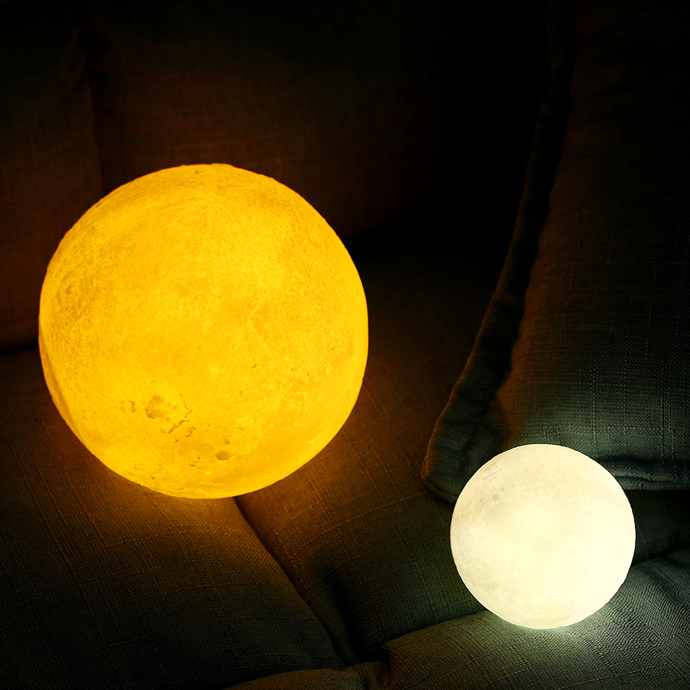 mooni lamp