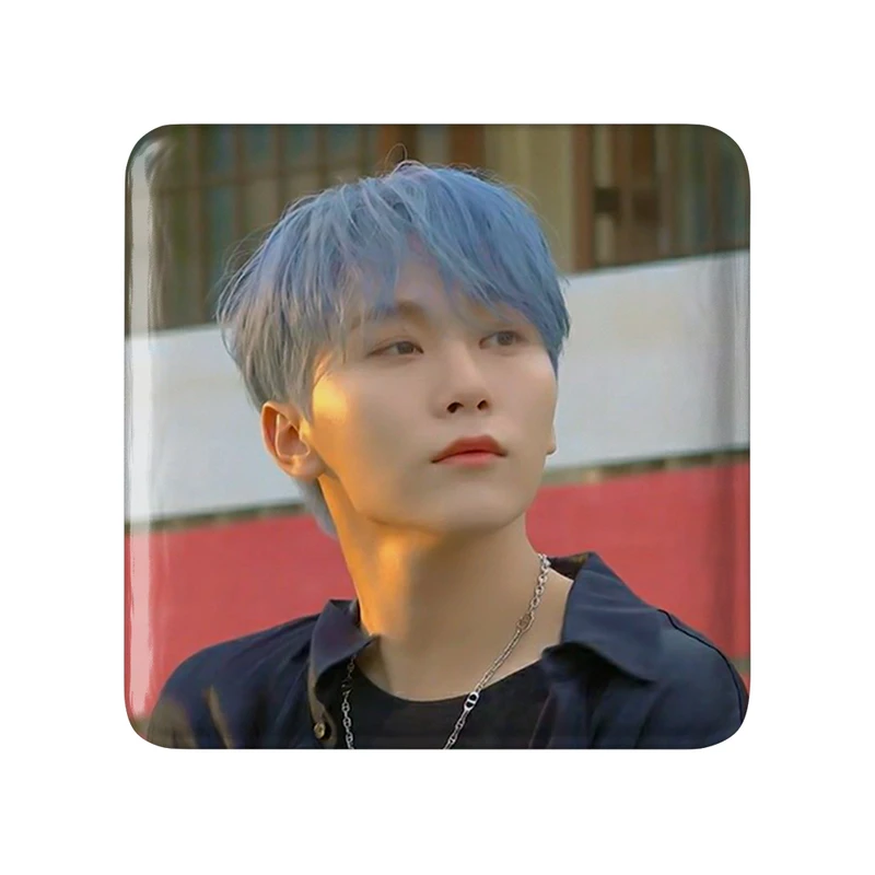 مگنت خندالو طرح سونگ کوان گروه سونتین Seventeen  مدل مربعی کد 21627