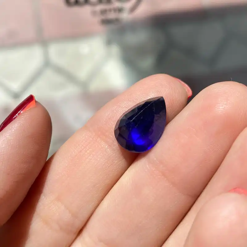 سنگ یاقوت کد 7 ب