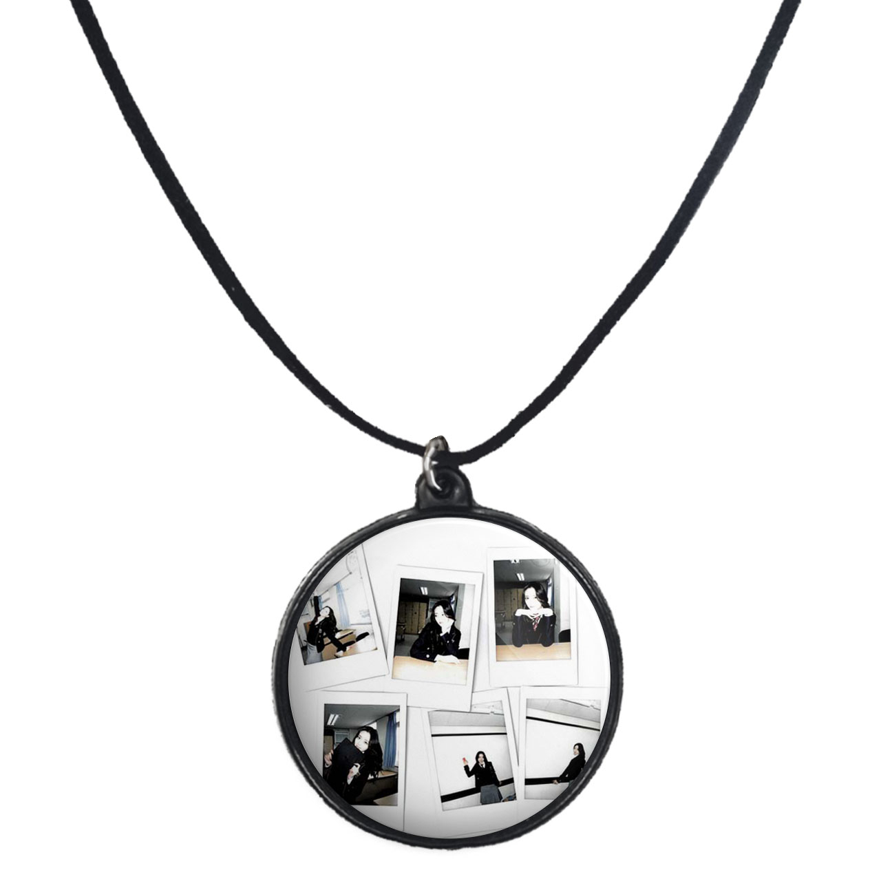 گردنبند پرمانه طرح گروه موسیقی ایتزی کد pmb.13113 مدل دو طرفه