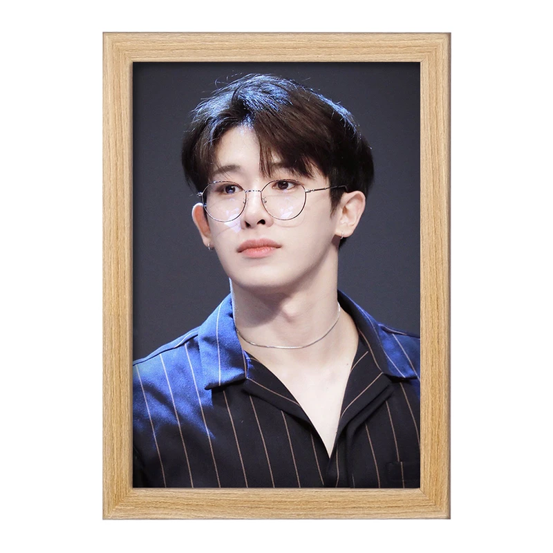 تابلو خندالو مدل ونهو گروه مانستا اکس Monsta X  کد 21188