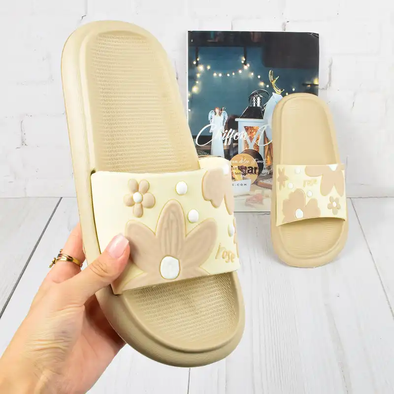 دمپایی زنانه پاپا مدل گل رز CR.2777