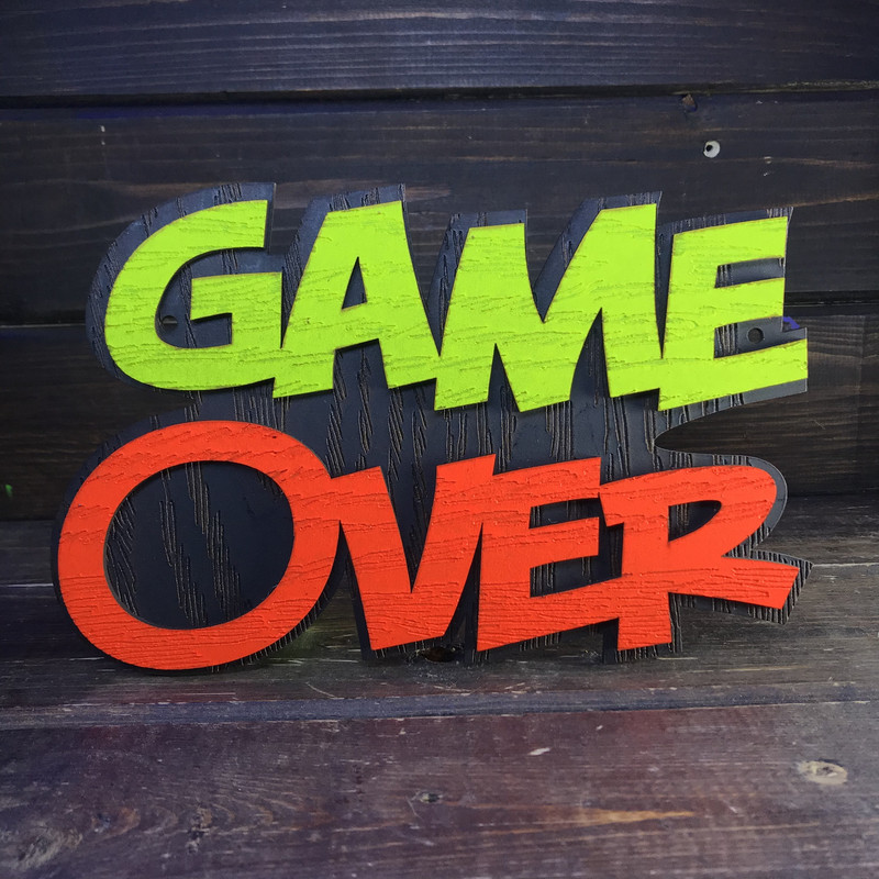 دیوارکوب زیروبم مدل بلک لایت طرح Game Over