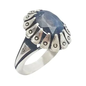 انگشتر نقره مردانه مدل یاقوت کبود