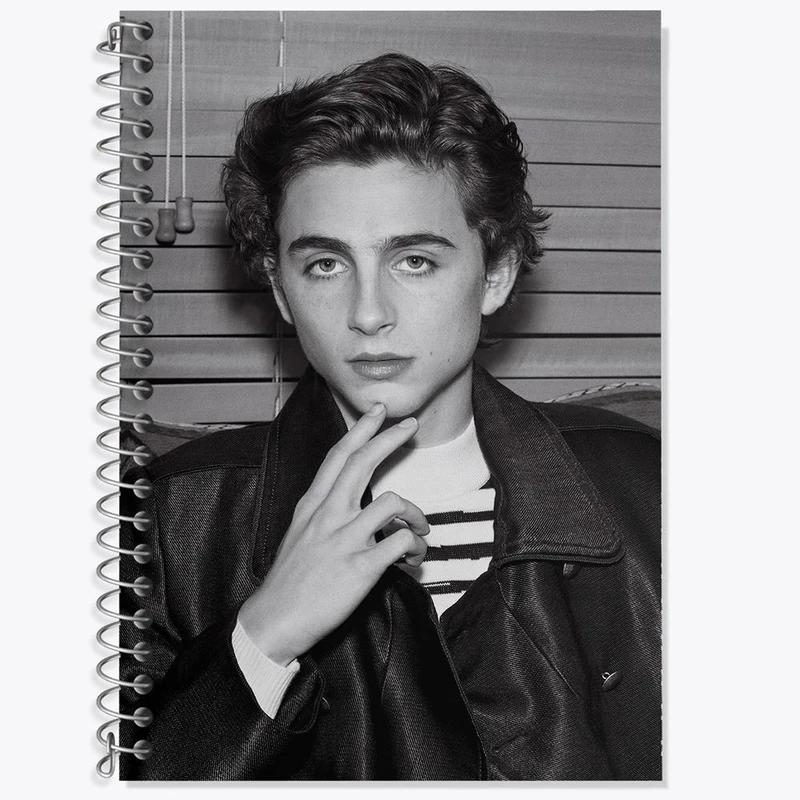 دفتر زبان 50 برگ خندالو مدل دو خط طرح تیموتی شالامی Timothée Chalamet کد 19288