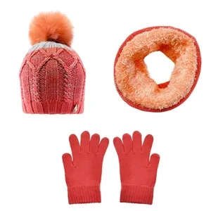 ست کلاه و شال گردن و دستکش بچگانه تارتن مدل 65011