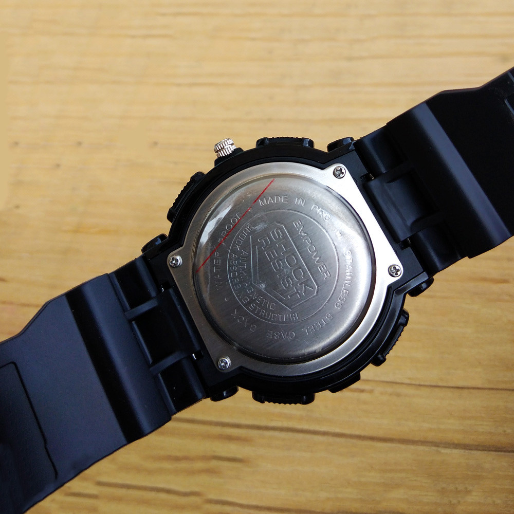 ساعت مچی عقربه‌ای مردانه امپاور مدل براق