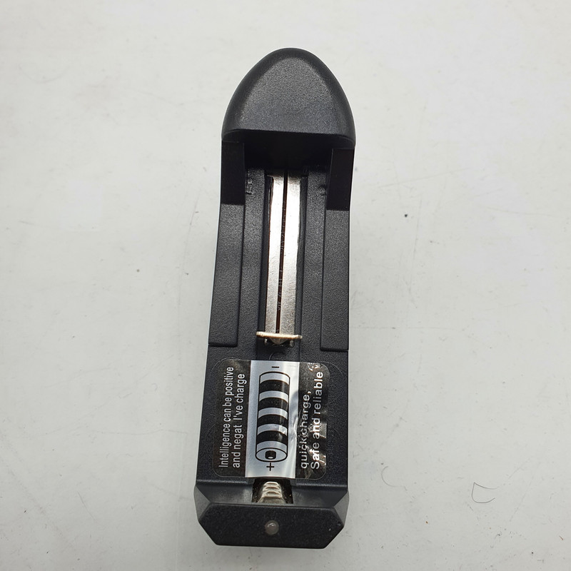 شارژر باتری هایک پاور مدل HK-P