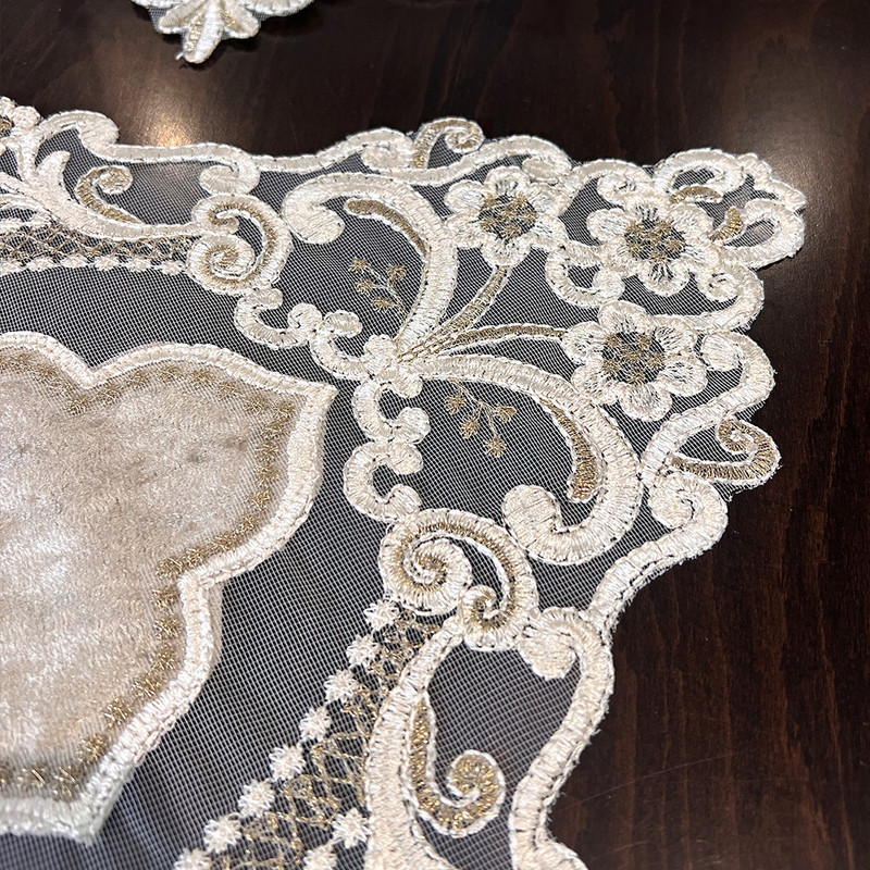 ست رومیزی 3 تکه صفاهوم مدل ستاره مخمل گیپور کد 0N