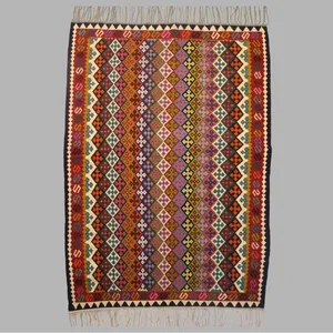 گلیم دستبافت شش متری طرح شکوفه کد 05