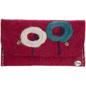 کیف پول نمدی گروه دستا گلدوزی شده سایز کوچک