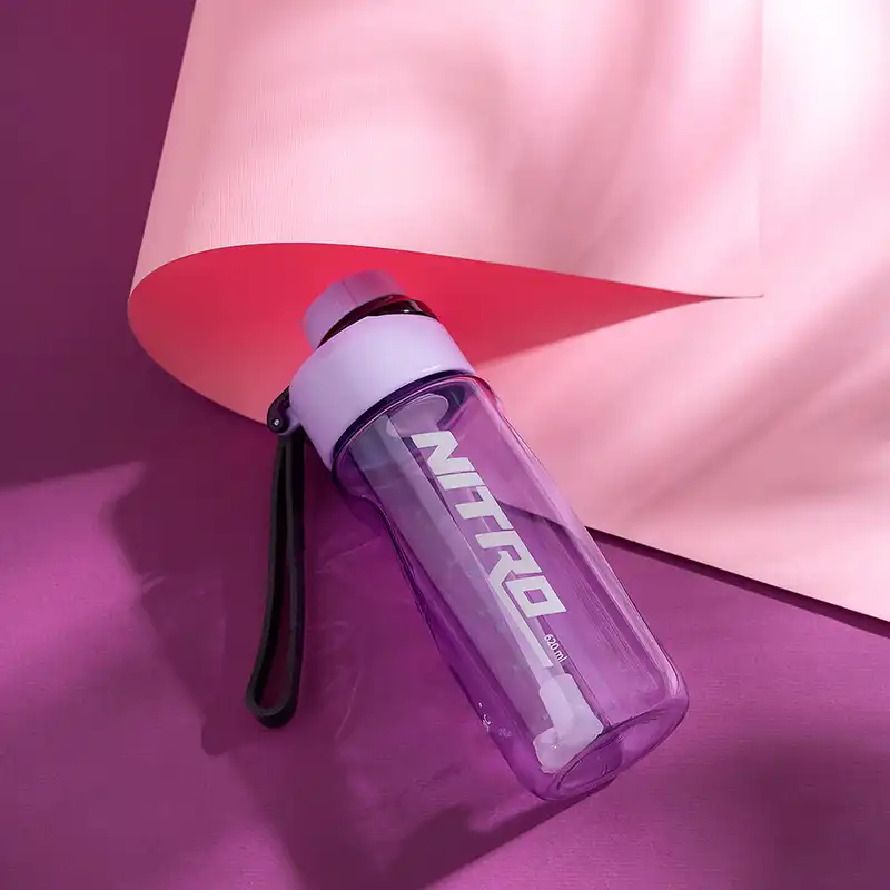 قمقمه مانیا کد 103810 گنجایش 0.620 لیتر