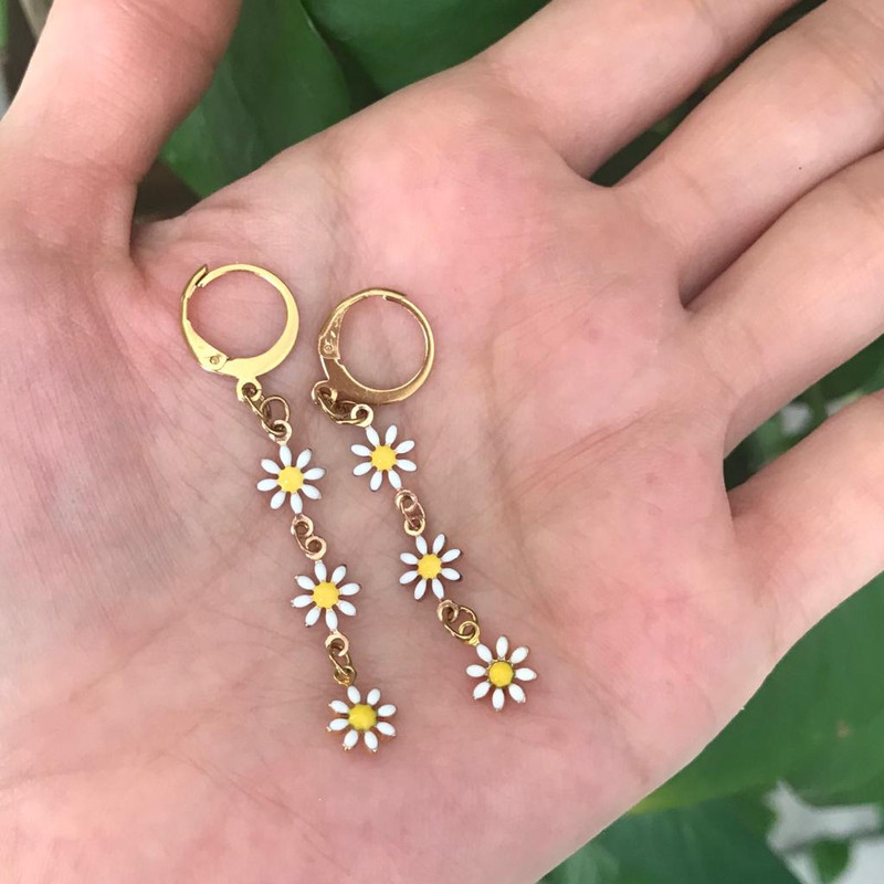 گوشواره دخترانه مدل بابونه کد 532