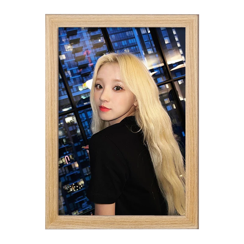 تابلو خندالو مدل یوکی گروه جی آیدل GIdle  کد 19507