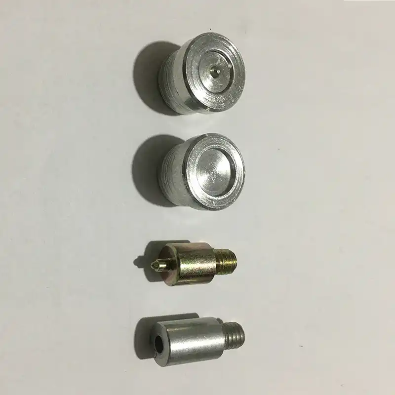 قالب دکمه مدل Y-M04 مجموعه 4 عددی