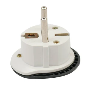 مبدل برق 3 به 2 پاناتک مدل plug adapter