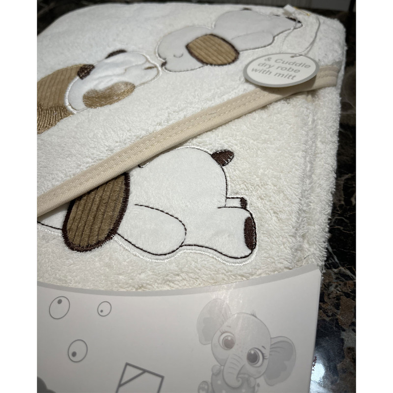 ست حوله نوزادی مادرکر طرح گلدوزی مدل sleepy baby به همراه لیف