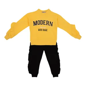 ست سویشرت و شلوار بچگانه مدل modern رنگ زرد